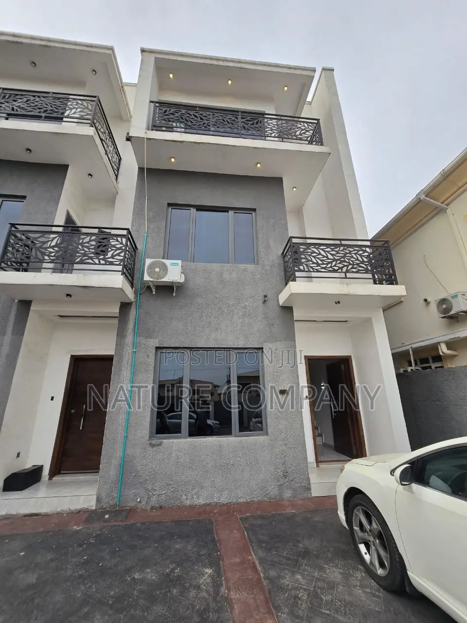 Furnished 3bdrm Duplex in Omole Phase 2 for rent in Omole Phase 2