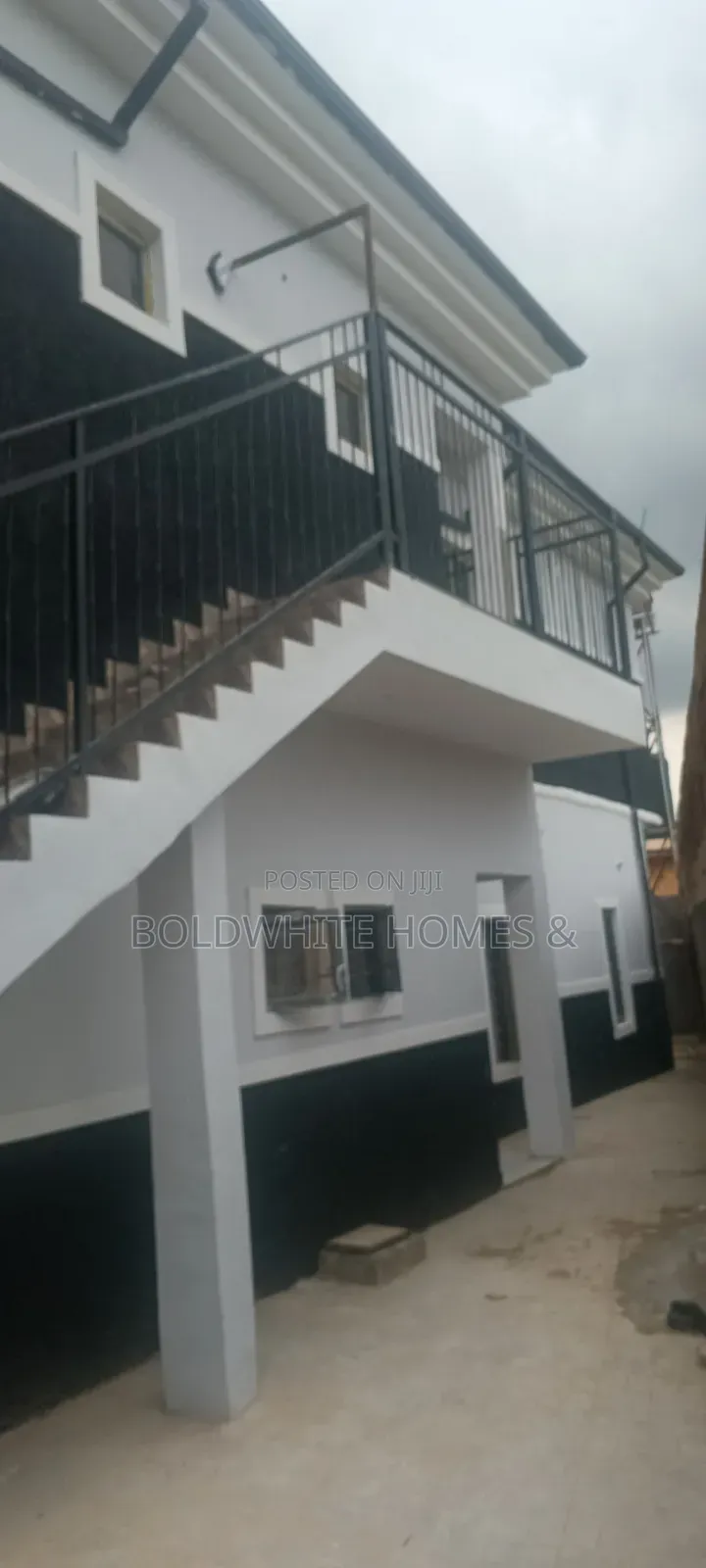 2bdrm Block of Flats in Mini Estate, Aguda / Ogba for rent in Aguda / Ogba
