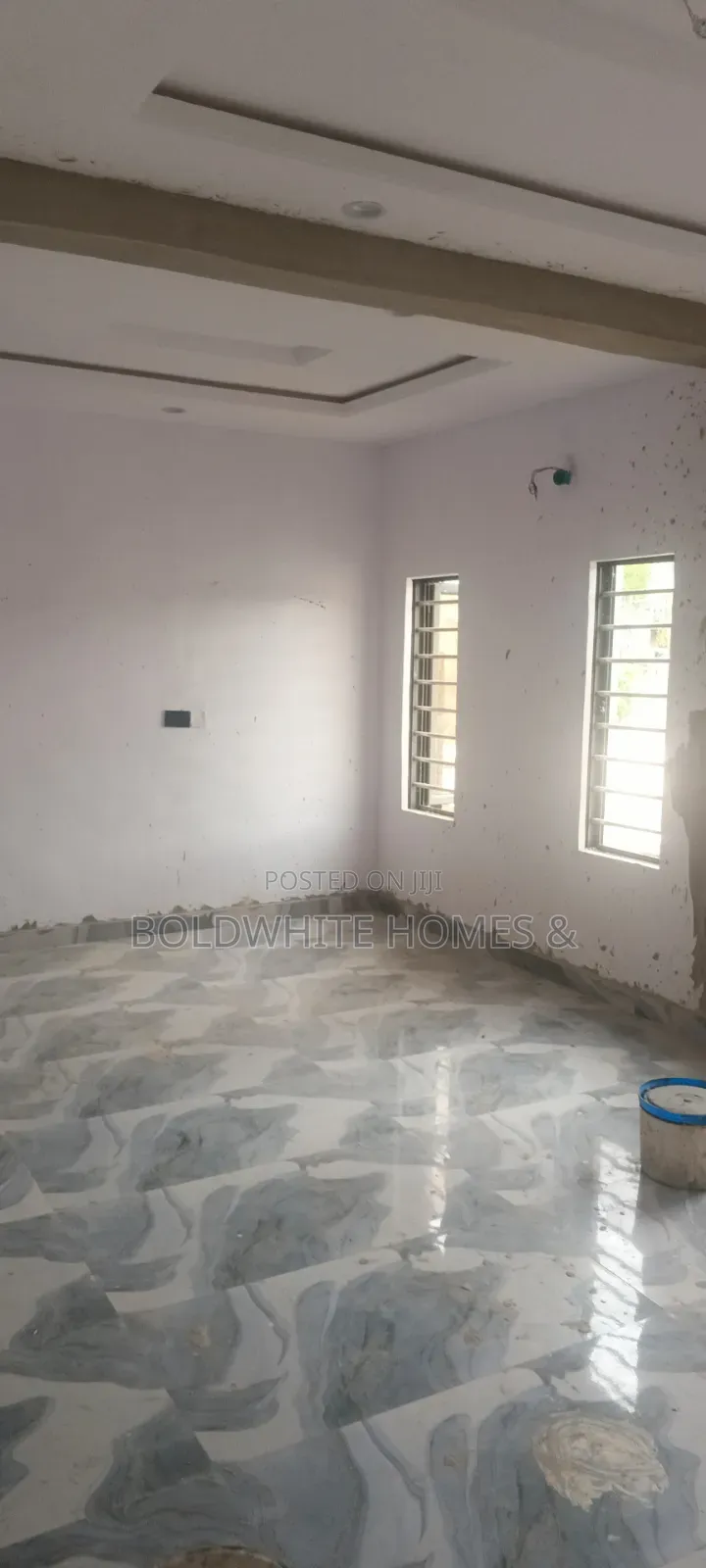 2bdrm Block of Flats in Mini Estate, Aguda / Ogba for rent in Aguda / Ogba