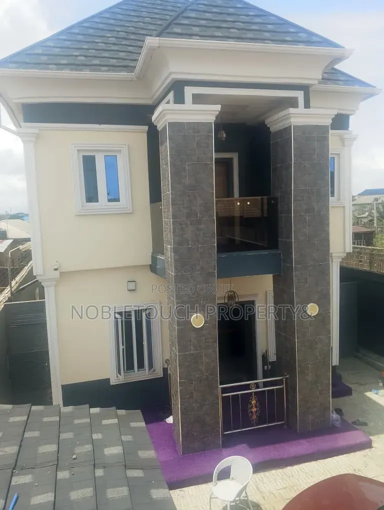 4bdrm Duplex in Ikotun Igando Road for sale in Igando / Ikotun/Igando