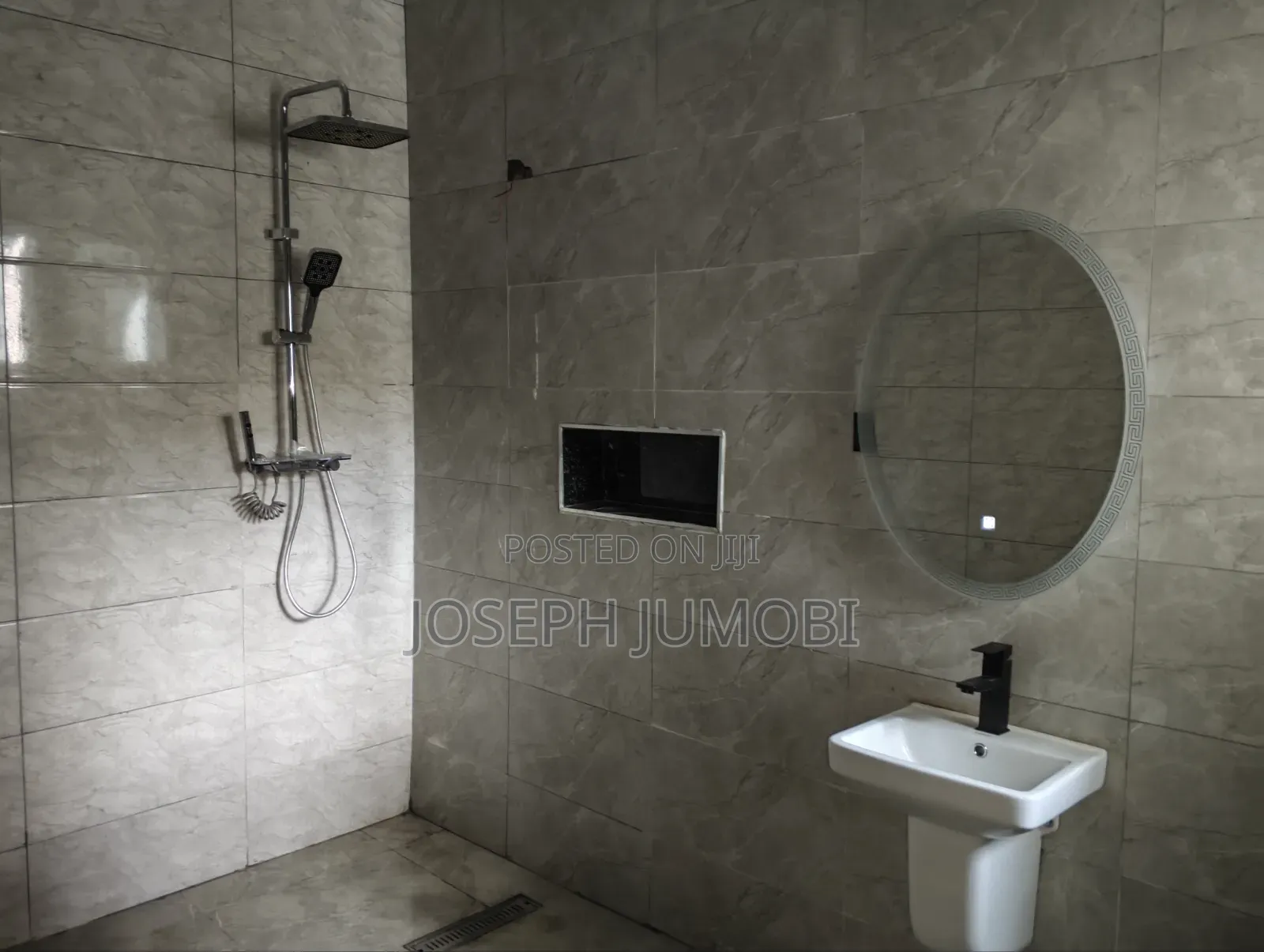 4bdrm Duplex in The Manor, Durumi for sale in Durumi