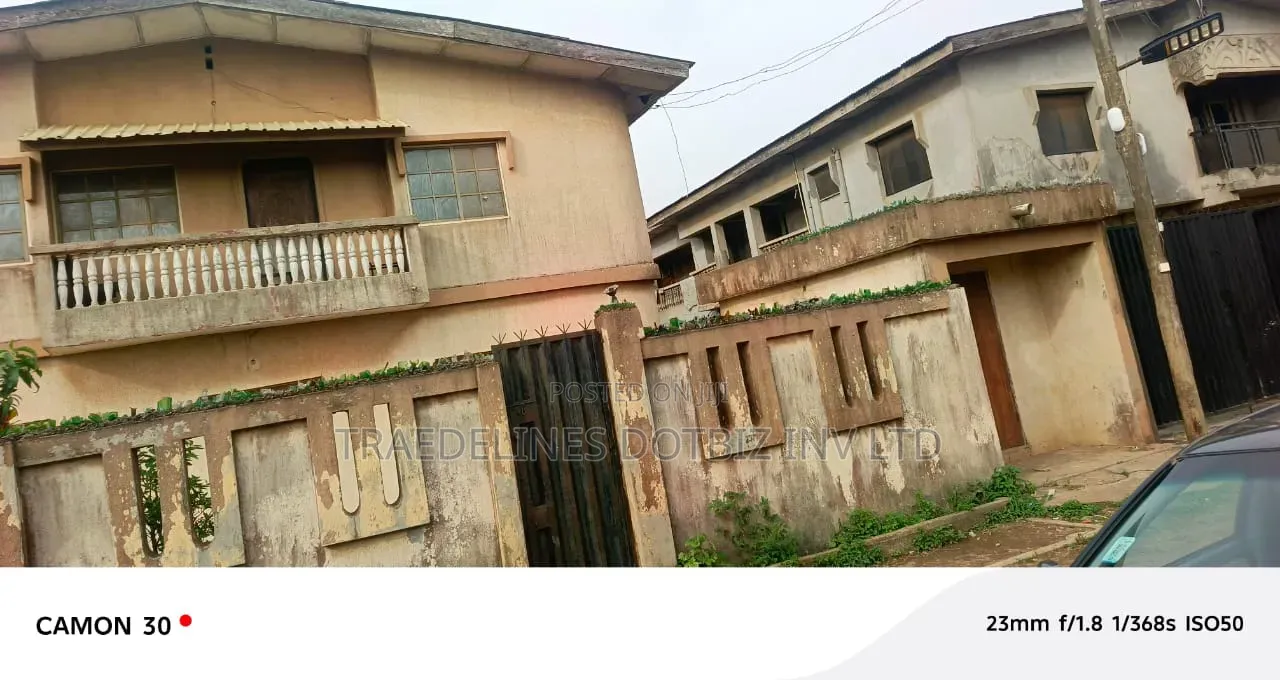 3bdrm Block of Flats in Oju Ore, Ado-Odo/Ota for sale in Ado-Odo/Ota