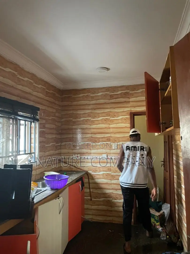 3bdrm Block of Flats in Shangisha, Magodo for rent in Magodo