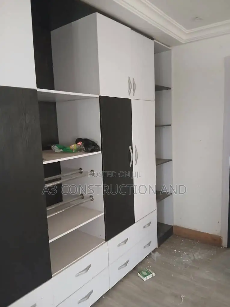 4bdrm Duplex in Okebadan Estate, for rent in Akobo