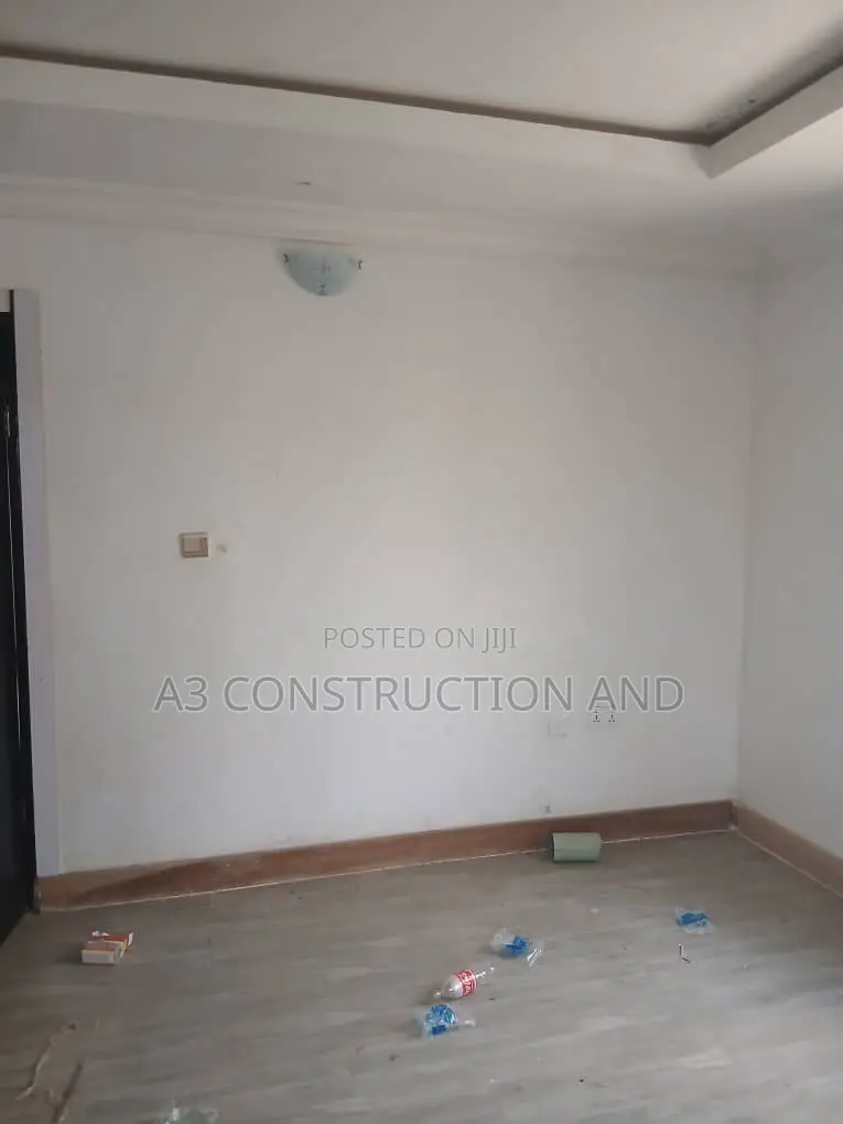 4bdrm Duplex in Okebadan Estate, for rent in Akobo