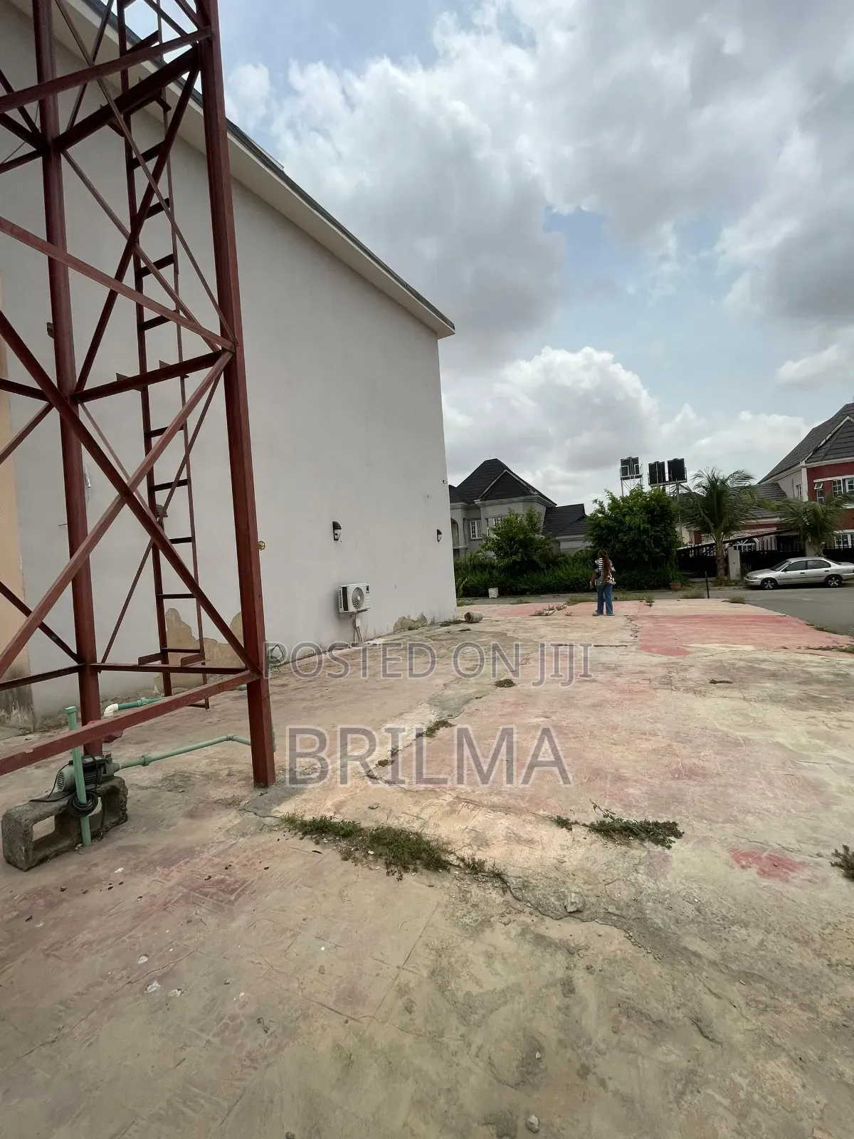4bdrm Duplex in FHA for sale in FHA
