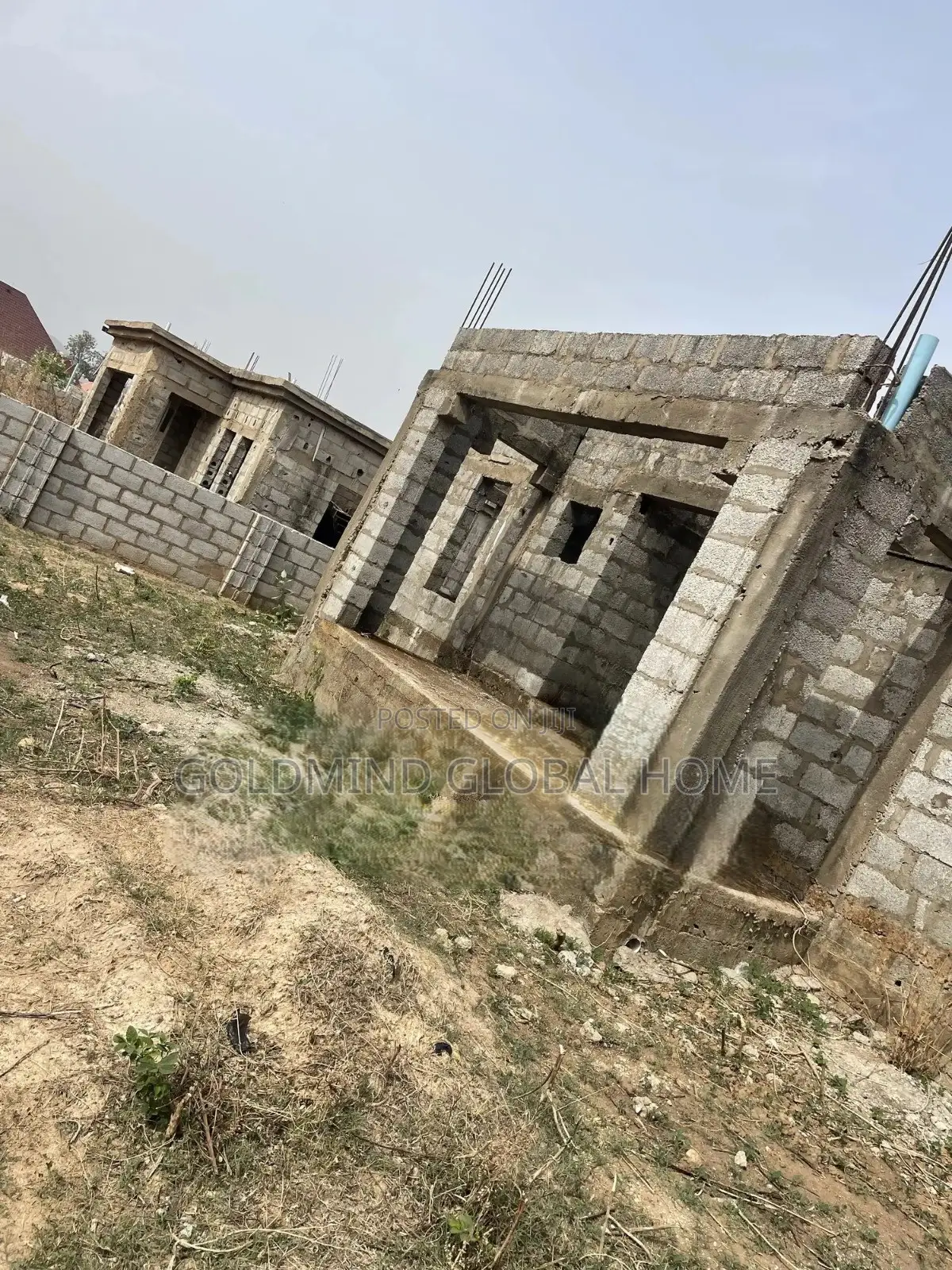 4bdrm Duplex in Lugbe District. for sale in Sabon Lugbe