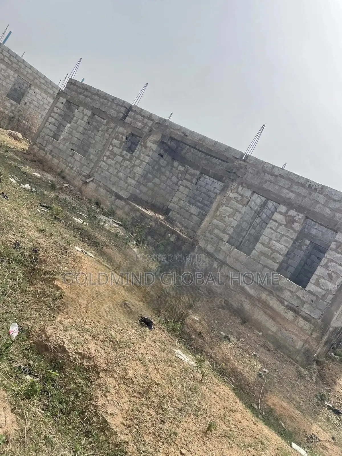 4bdrm Duplex in Lugbe District. for sale in Sabon Lugbe