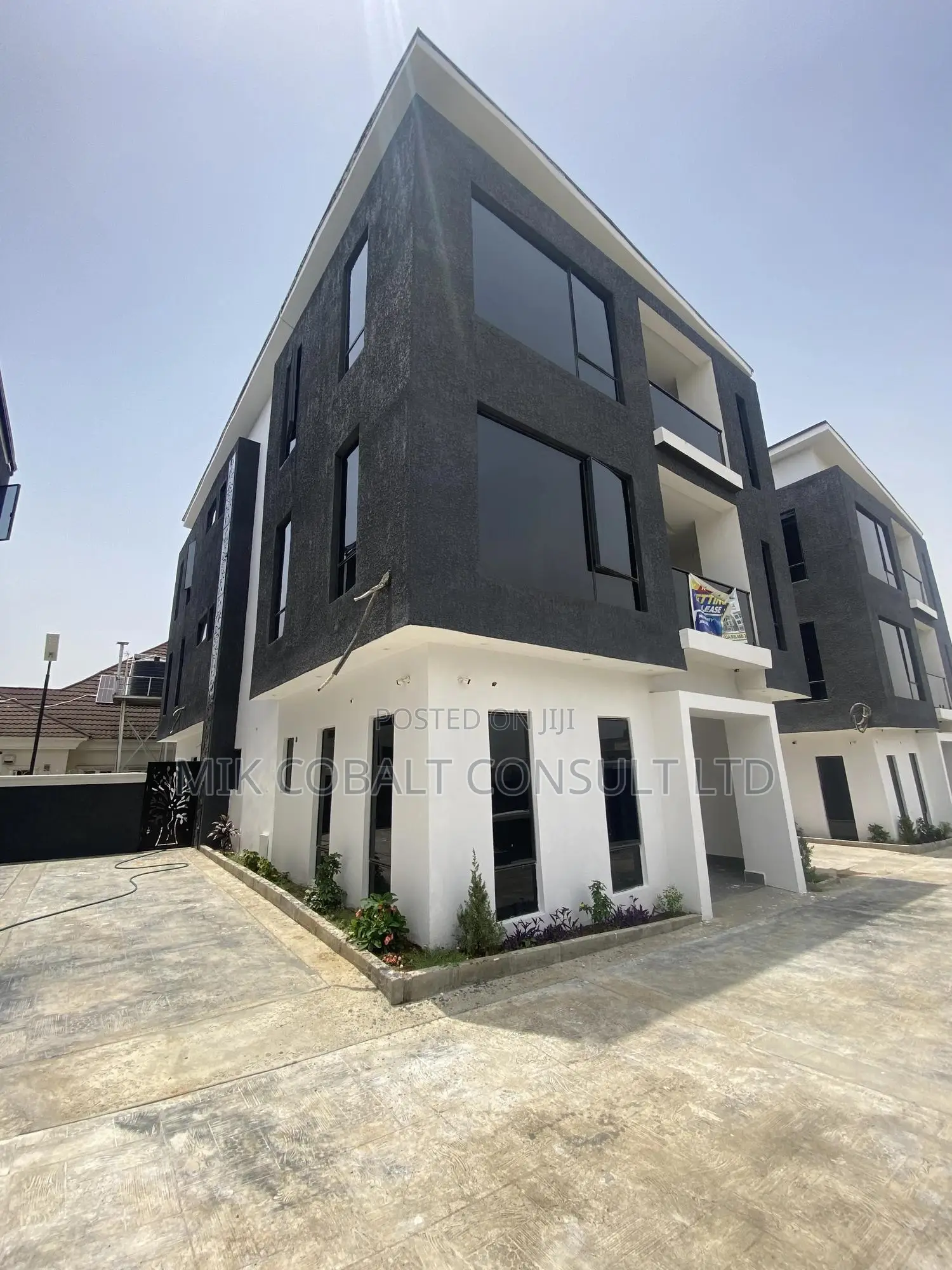 4bdrm Townhouse / Terrace in Off 3Rd Avenue, Gwarinpa for rent in Gwarinpa