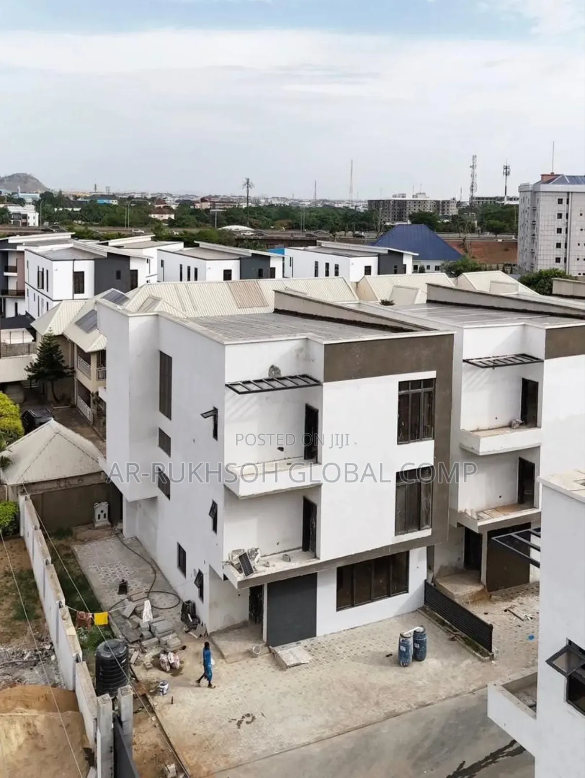 4bdrm Duplex in Mabushi for sale in Mabushi