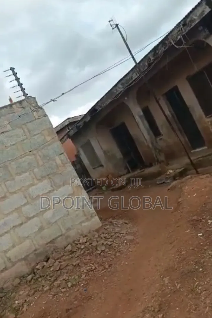 3bdrm House in Osumbare, Ayobo for sale in Ayobo