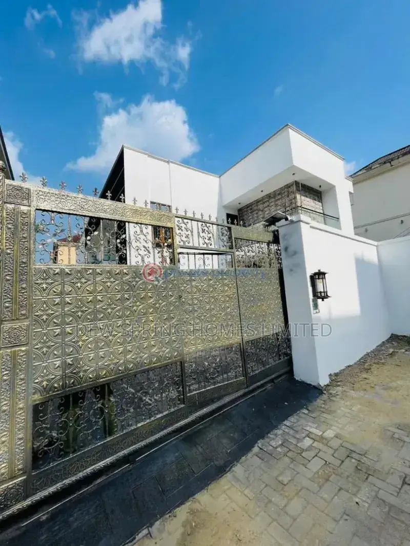 6bdrm Mansion in Ikeja Gra for sale in Ikeja GRA