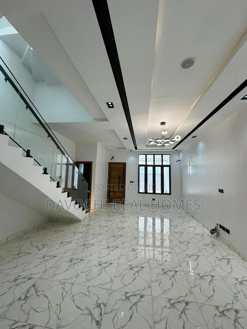 4bdrm Duplex in Ikate Lekki for rent in Ikate-Elegushi