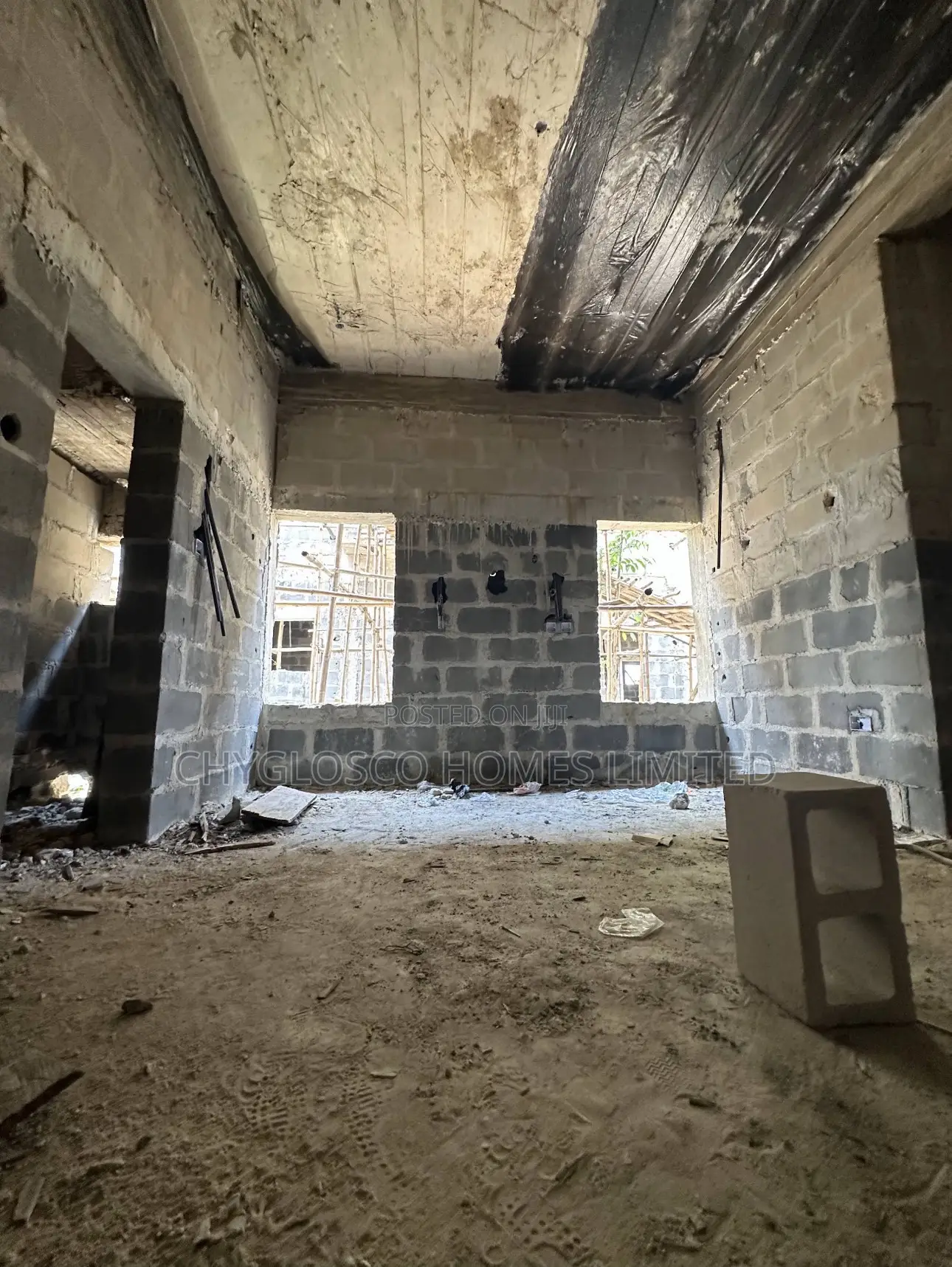 5bdrm Duplex in Apple Gardens Estate, Woji for sale in Woji