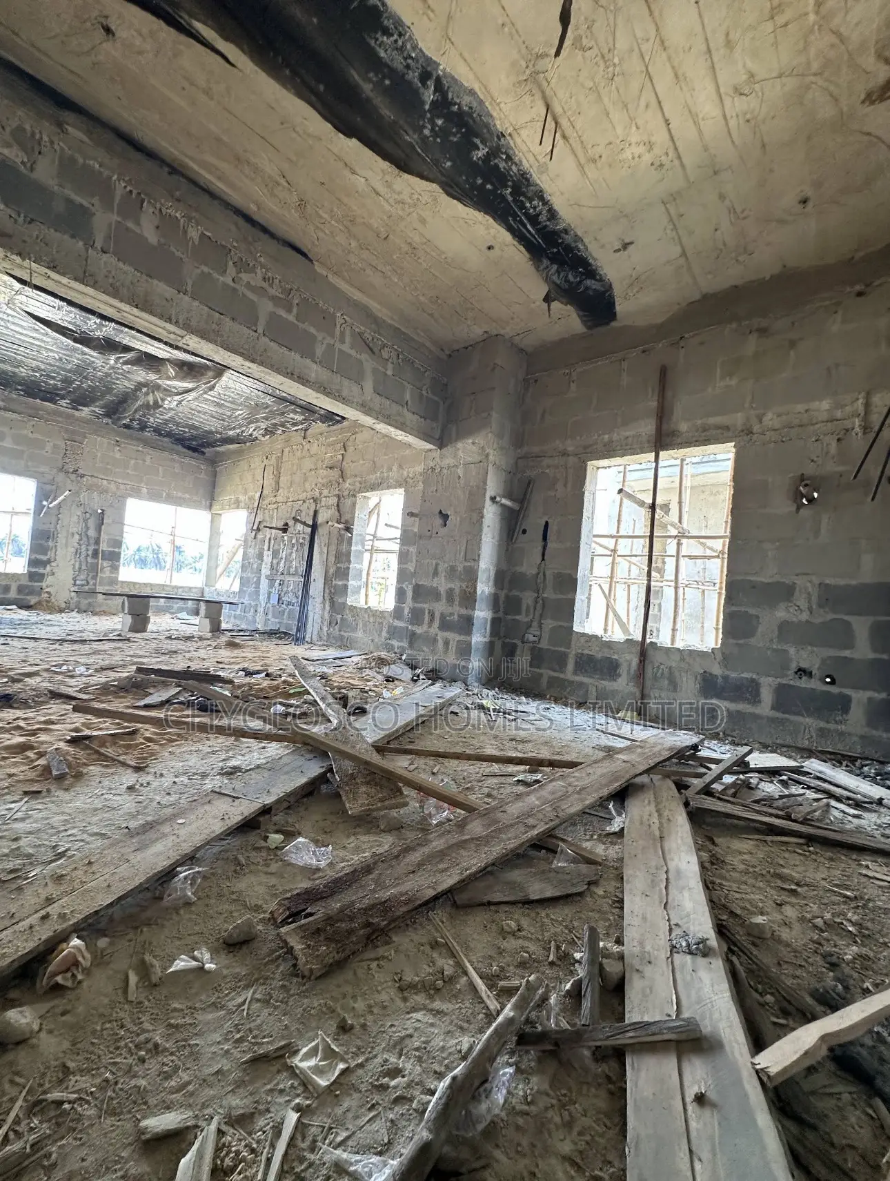 5bdrm Duplex in Apple Gardens Estate, Woji for sale in Woji