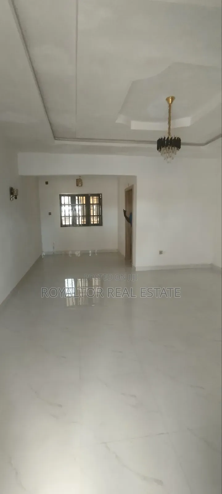 2bdrm Block of Flats in Royaltor Real Estate, Benin City for sale in Benin City