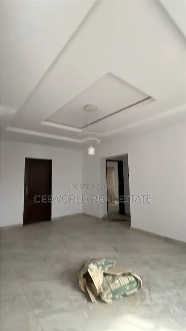 2bdrm Apartment in Ashipa Estate, Akala Express for rent in Akala Express