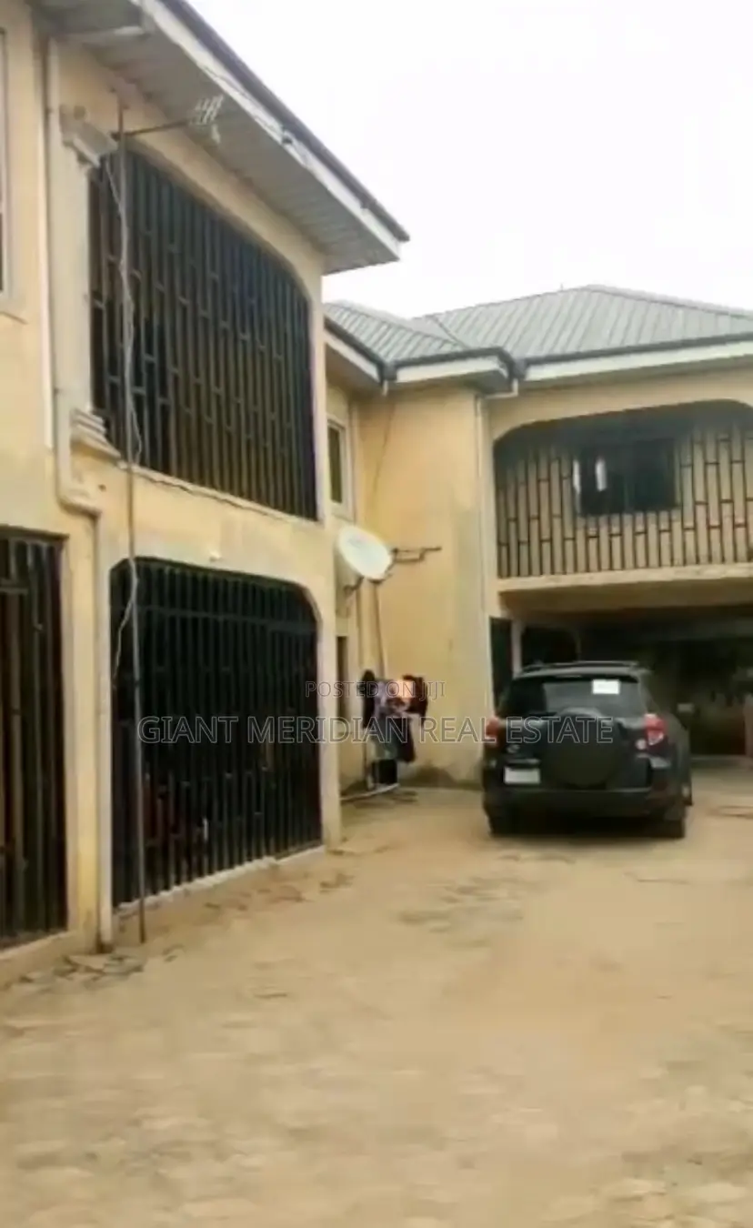 2bdrm Block of Flats in Agip Estate, Obio-Akpor for sale in Obio-Akpor