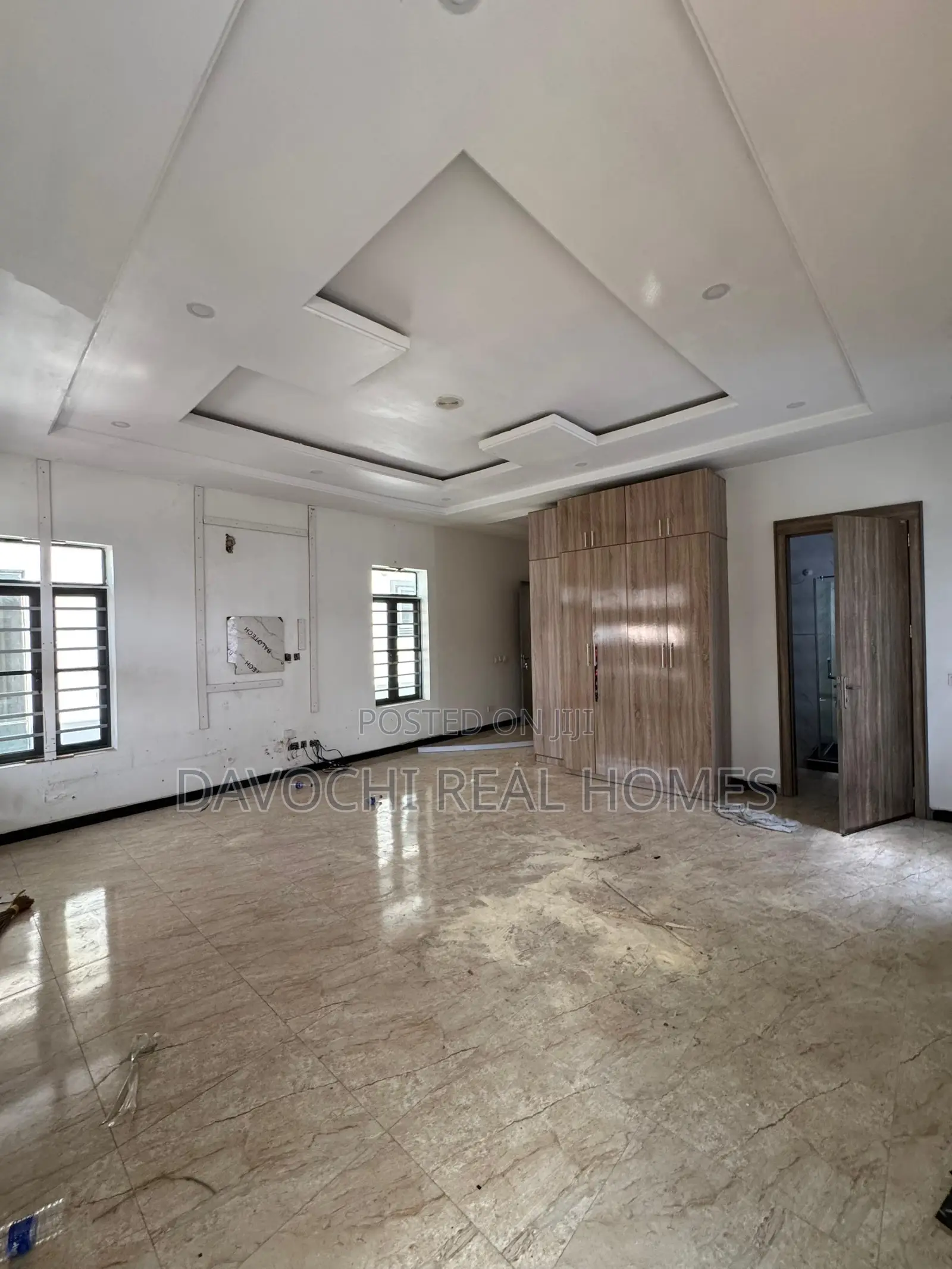 5bdrm Duplex in Orchid Road, Lekki Phase 2 for rent in Lekki Phase 2