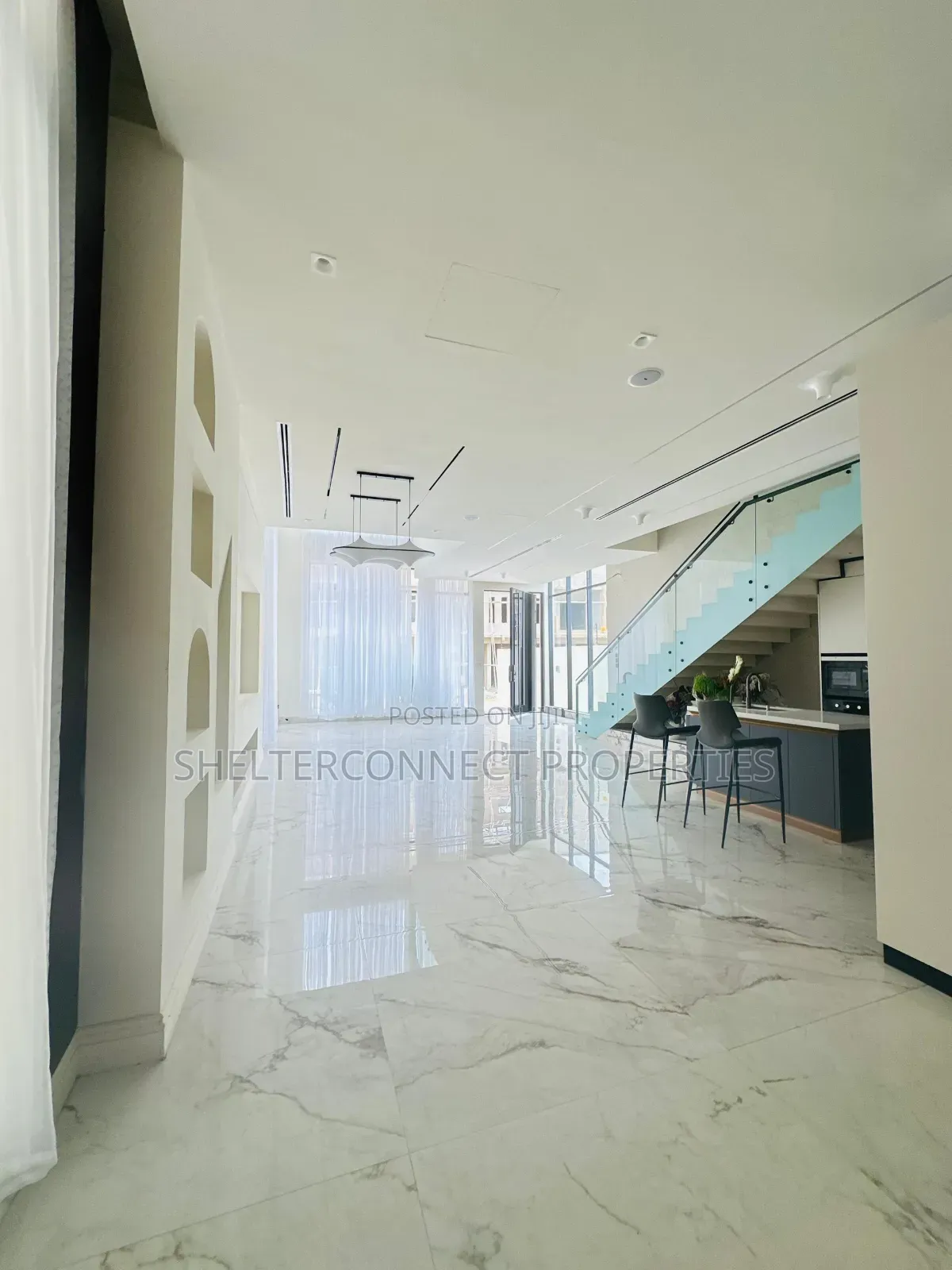4bdrm Duplex in Lekki Phase 1 for sale in Lekki Phase 1