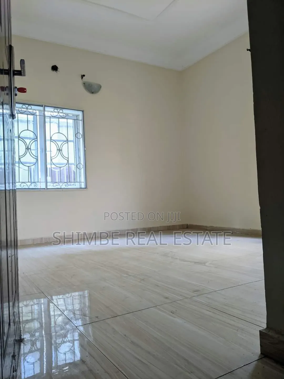 4bdrm Duplex in Mobile Estate, Uyo for sale in Uyo