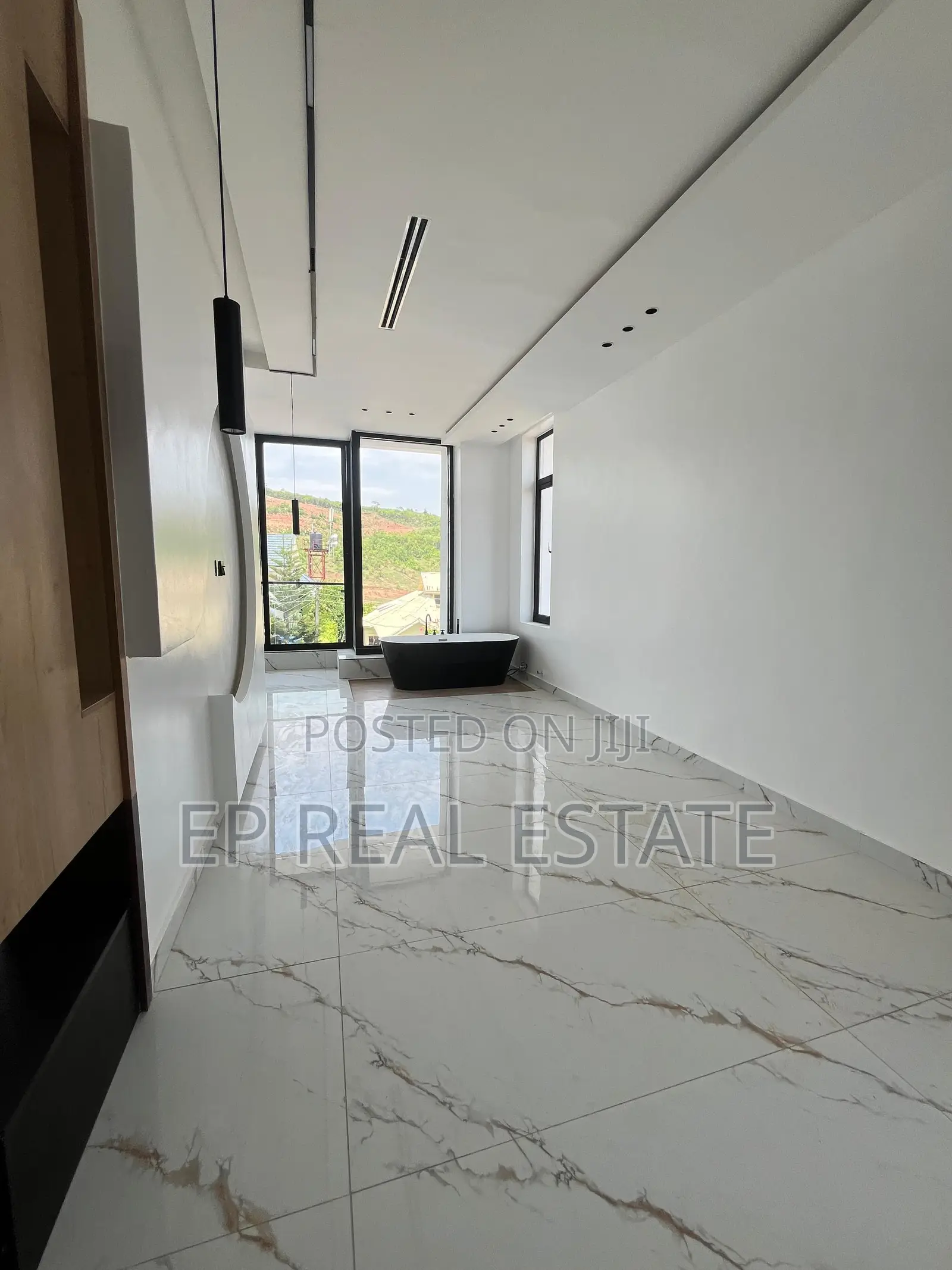 5bdrm Duplex in Apo Resettlement for sale in Apo Resettlement