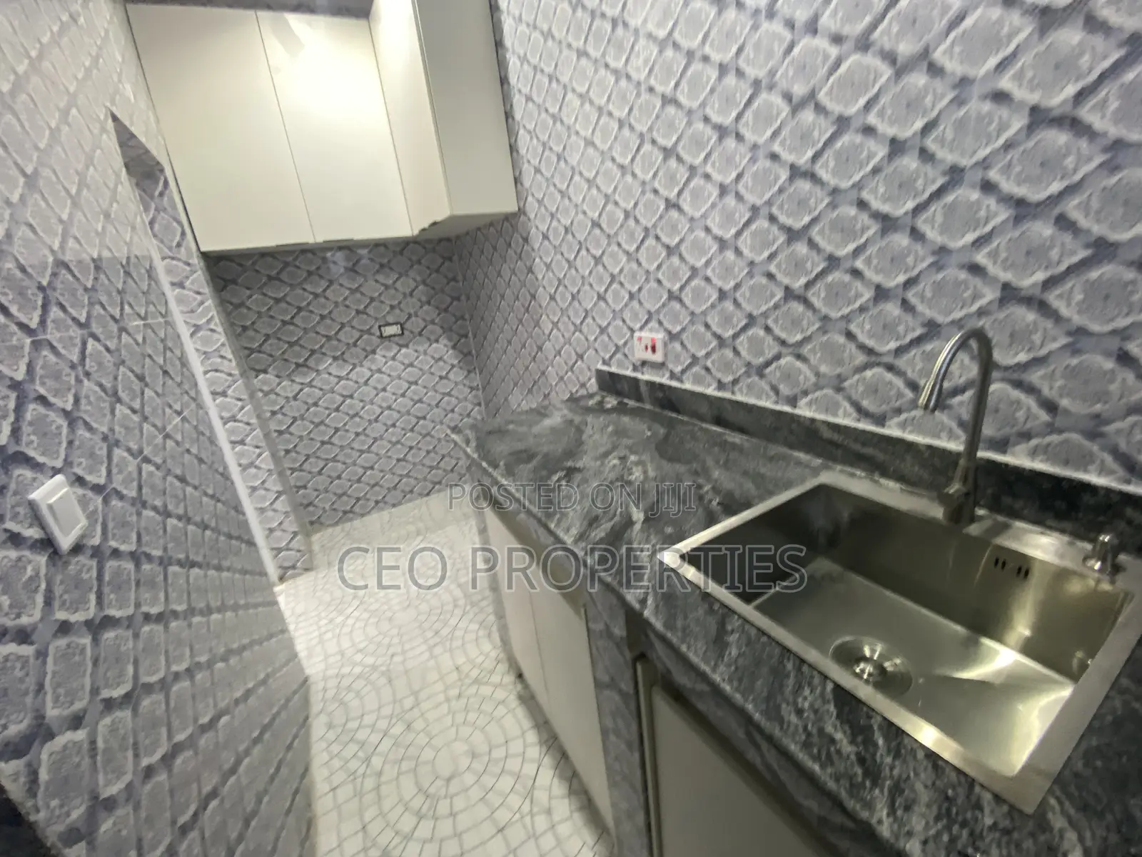 2bdrm Block of Flats in Allied G/Hreenvile, Ajah for rent in Ajah