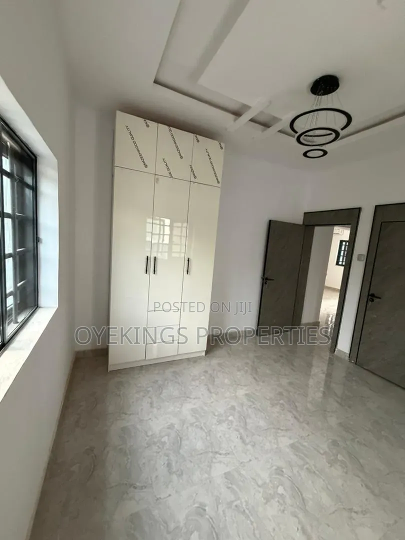 2bdrm Block of Flats in Richie Garden Estate for rent in Oluyole Estate