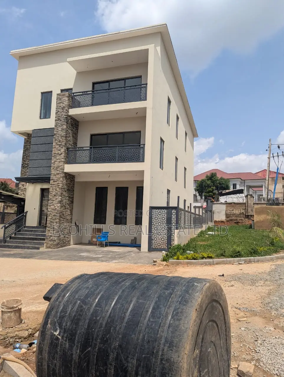6bdrm Duplex in Mabushi for sale in Mabushi