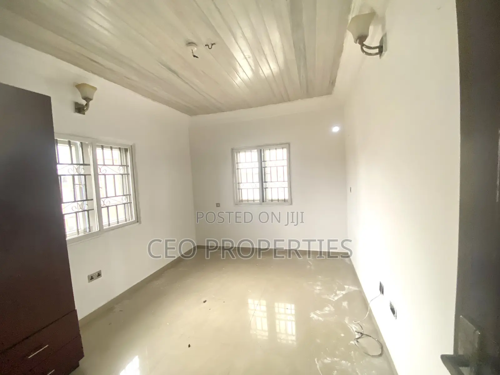 2bdrm Block of Flats in Seaside/Royal, Ajah for rent in Ajah