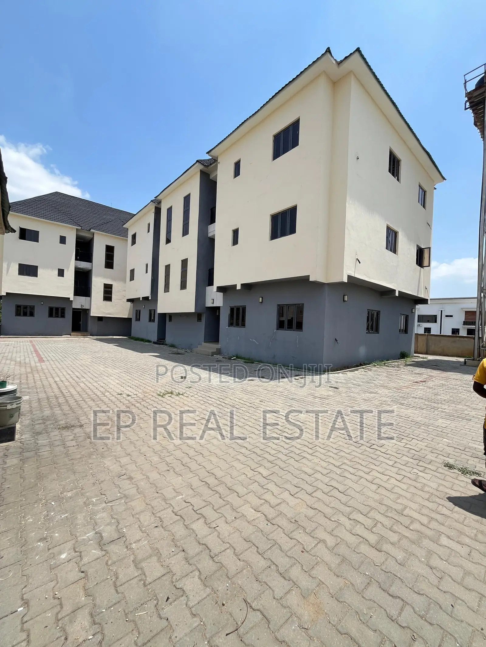 4bdrm Duplex in Guzape District for sale in Guzape District