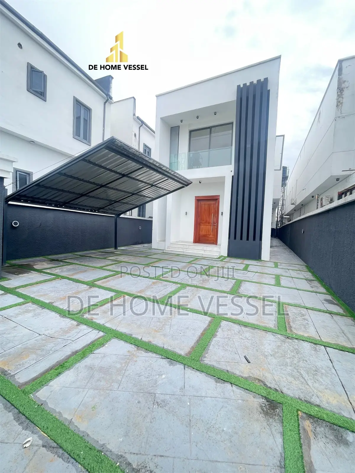 5bdrm Duplex in Agungi for sale in Agungi