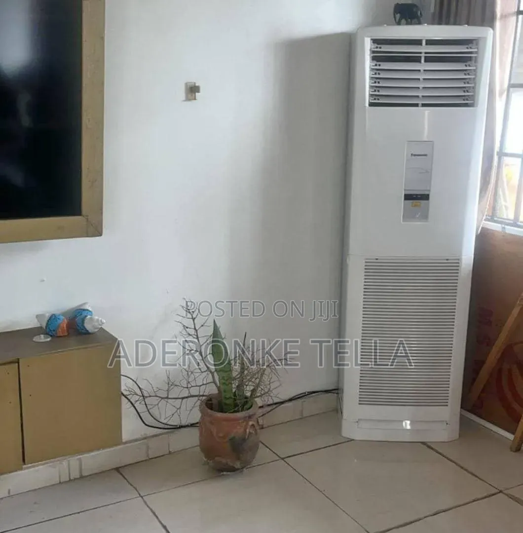 Furnished 8bdrm Duplex in Oba Akran for sale in Oba Akran