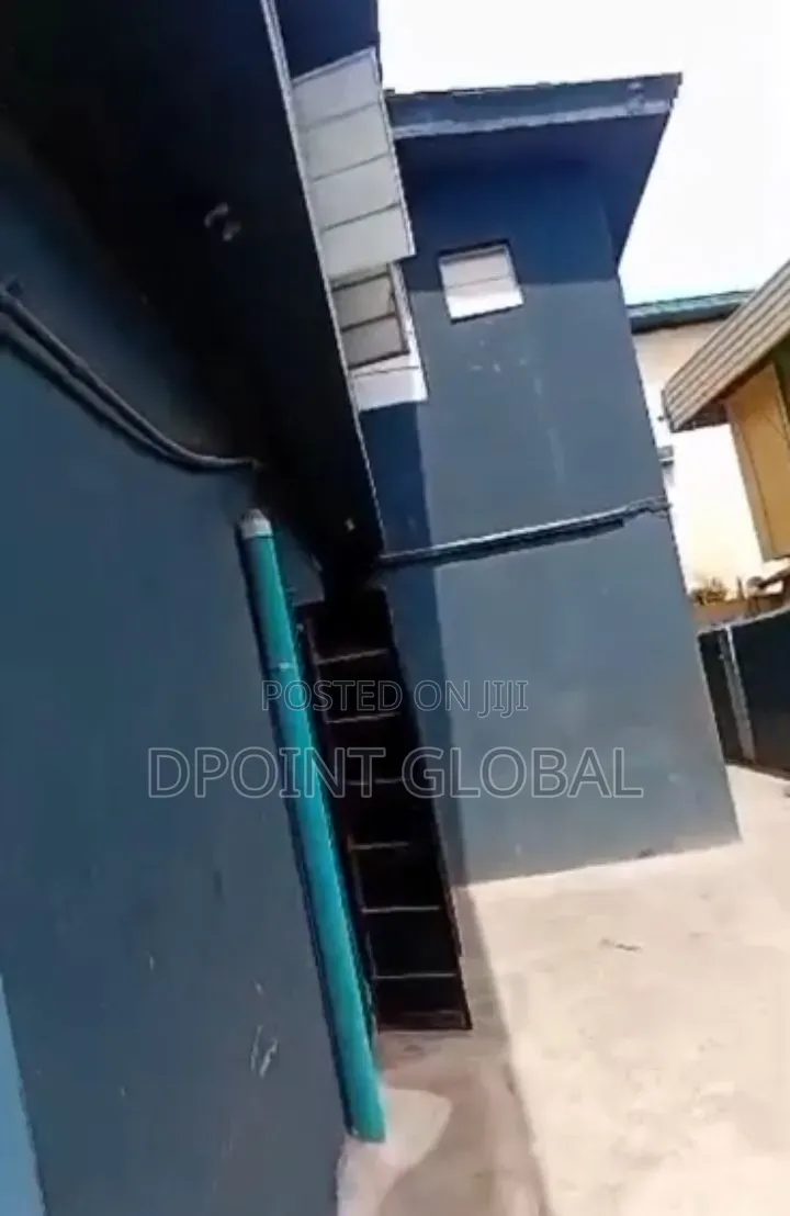 8bdrm Duplex in Not Estate, Ipaja / Ipaja for sale in Ipaja / Ipaja