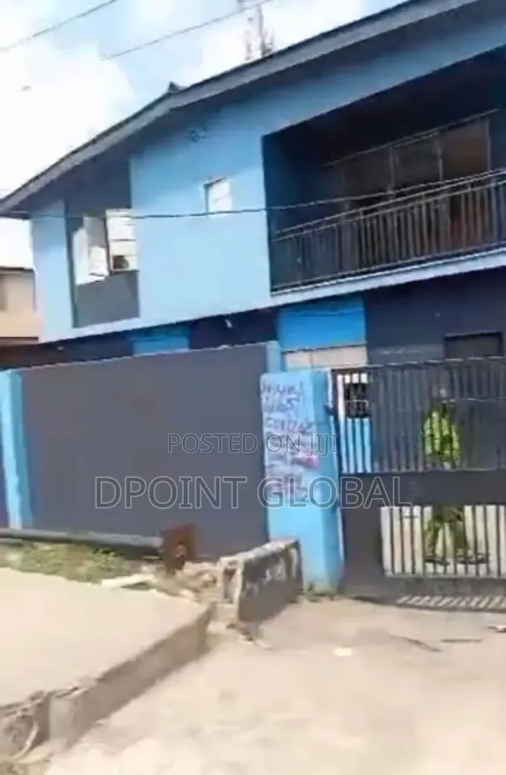8bdrm Duplex in Not Estate, Ipaja / Ipaja for sale in Ipaja / Ipaja