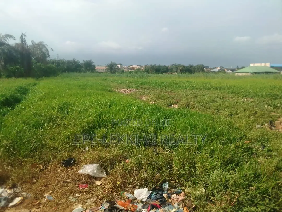 25,000sqm Land for Lease in Freedom Way, Lekki Phase 1, Lagos in Lekki