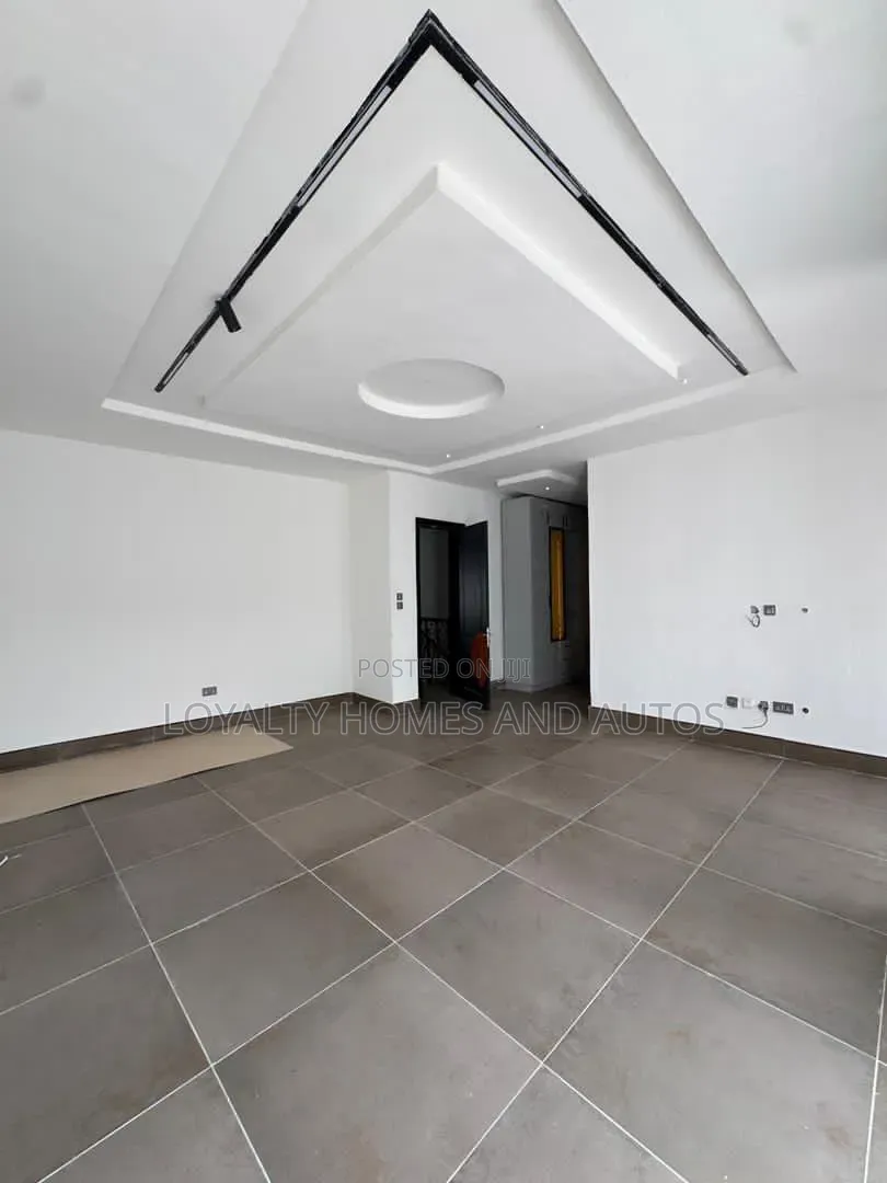 2bdrm House in Victoria Island Extension for sale in Victoria Island Extension
