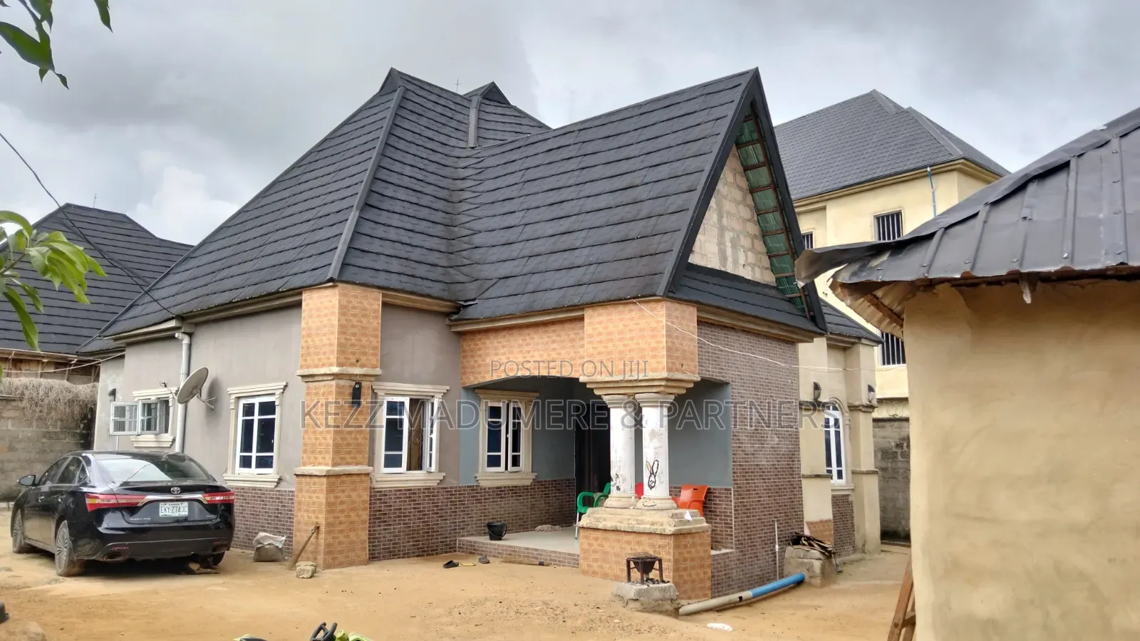 3bdrm Bungalow in Umudike, Umuahia , for sale in Umuahia