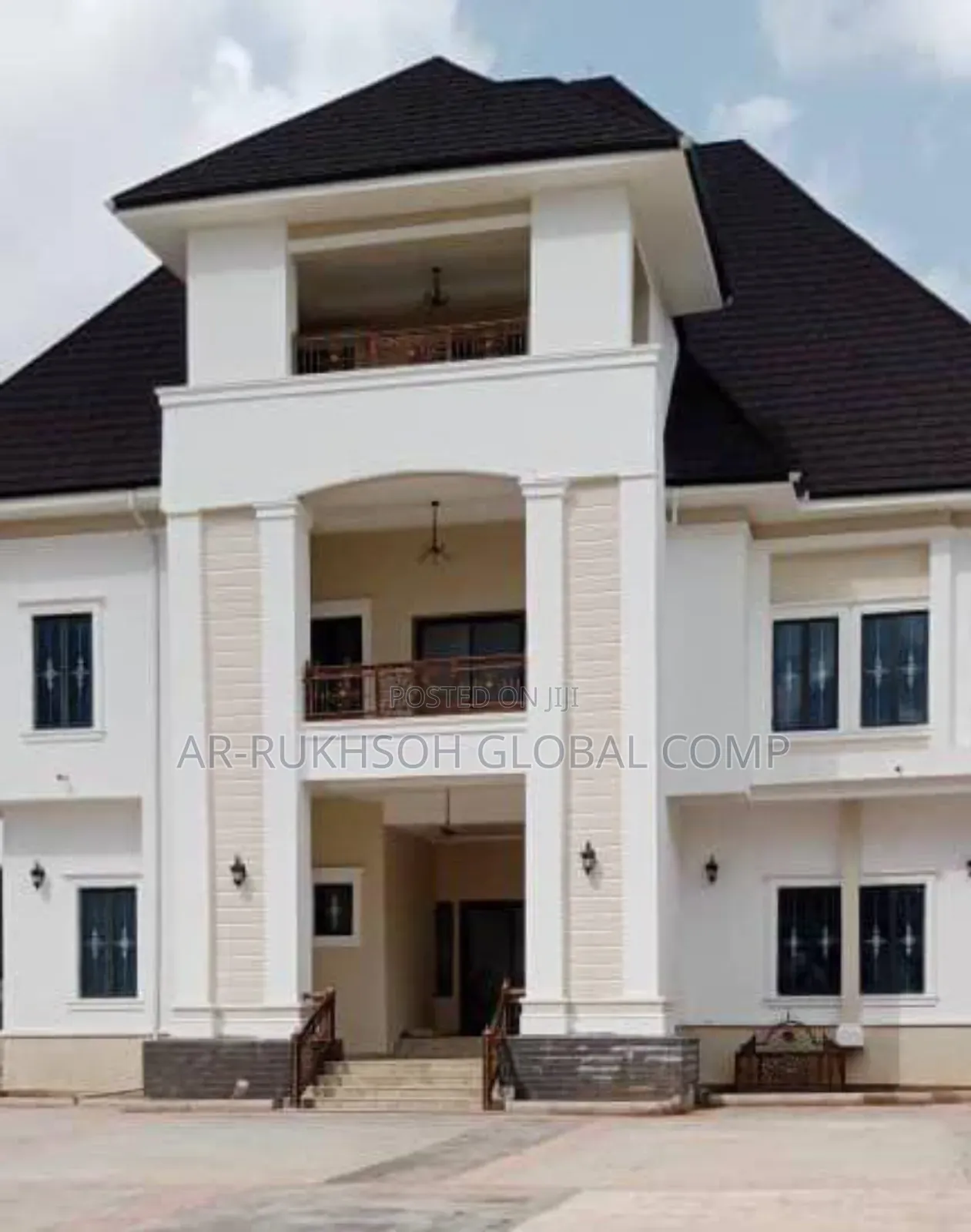 9bdrm Duplex in Guzape for sale in Guzape District