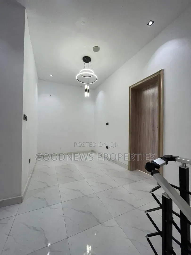 3bdrm Townhouse / Terrace in Lekki County Home, for rent in Ikota
