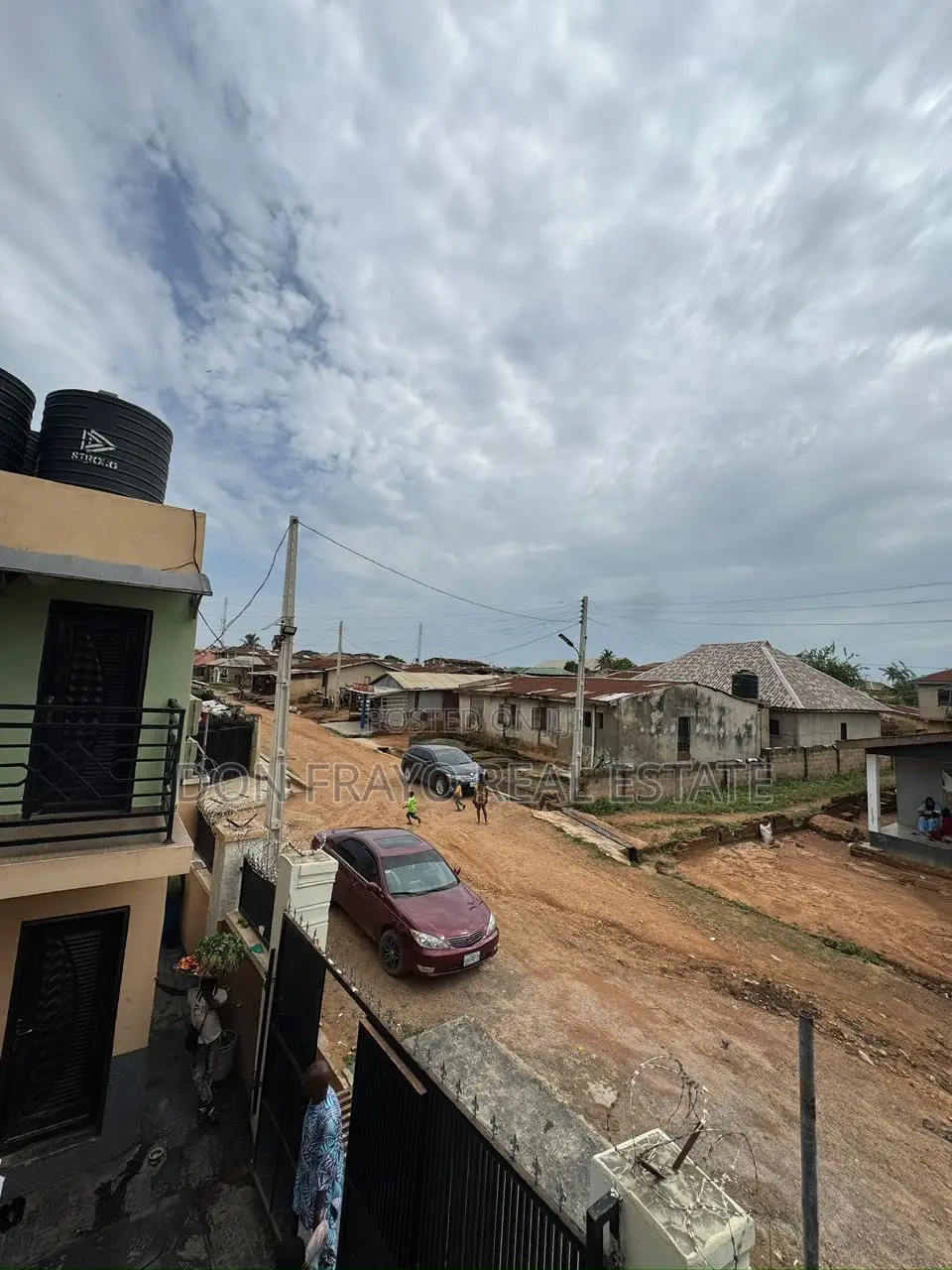 20bdrm Apartment in Apete Poly Area for sale in Ibadan Polytechnic/University