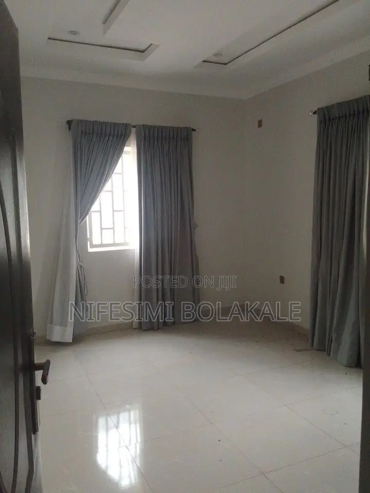 3bdrm Block of Flats in Top One Garden Podo for rent in Odo Ona