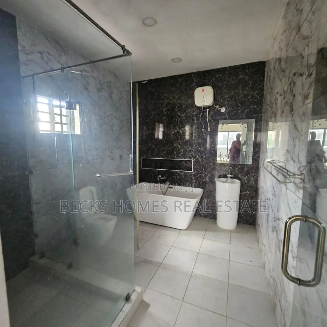 5bdrm Duplex in Magodo for rent in Magodo
