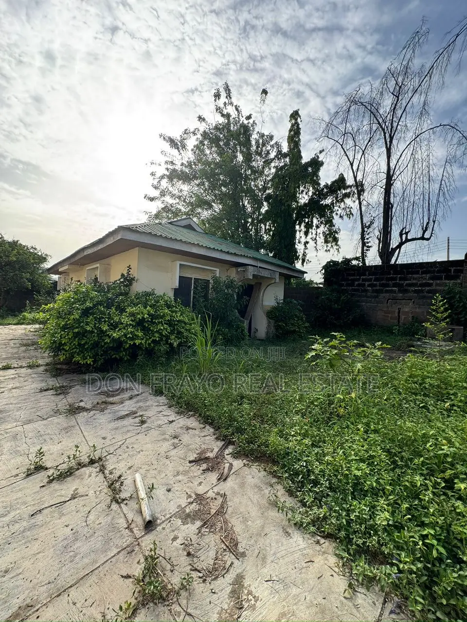 3453 SQM of Residential Land for Sale at Osainaye Crescent Agodi Gra in Agodi