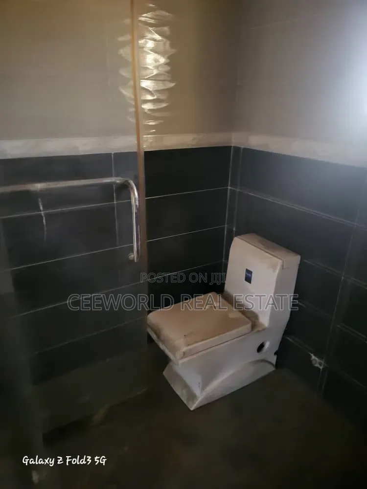 1bdrm Penthouse in Alalubosa Gra for rent in Alalubosa