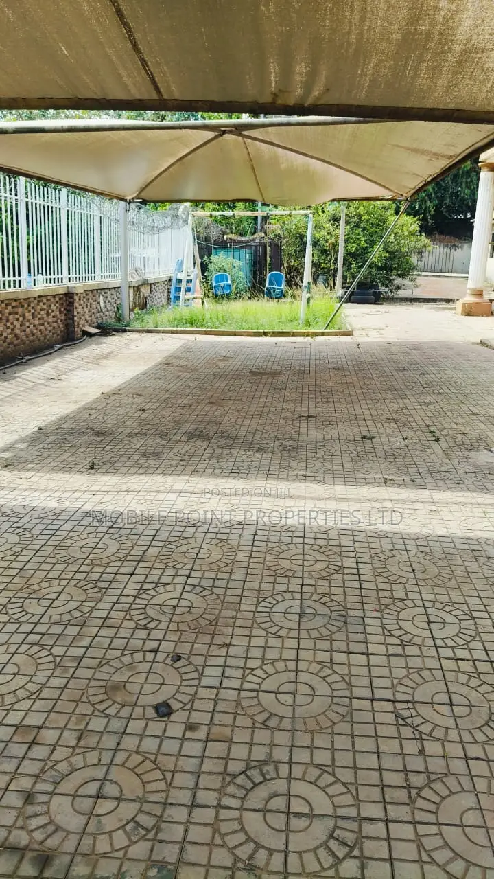Furnished 7bdrm Duplex in Zone B for sale in Zone B