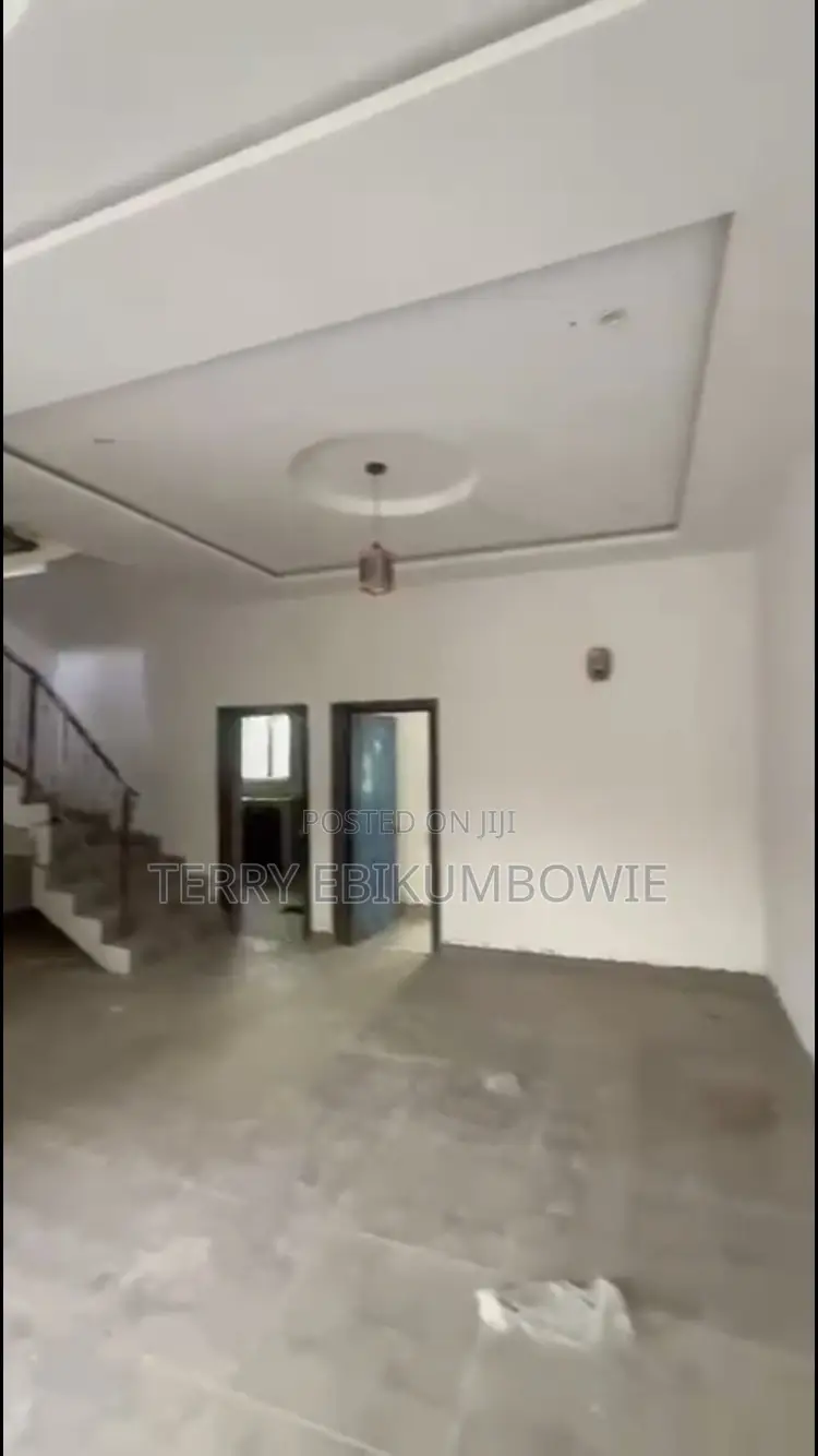 3bdrm Duplex in Apo Resettlement for rent in Apo Resettlement