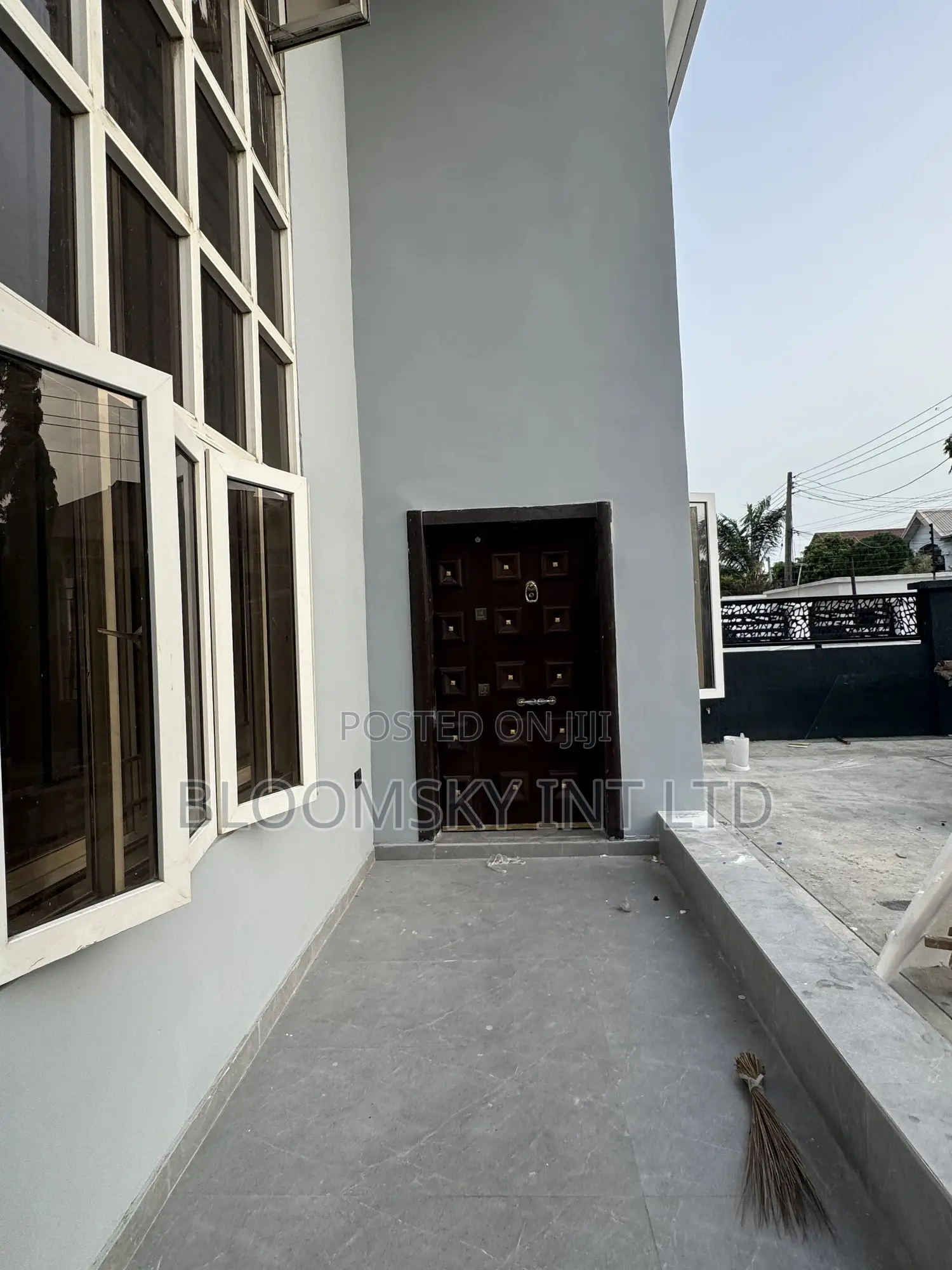 5bdrm Duplex in Lekki Phase 1 for rent in Lekki Phase 1