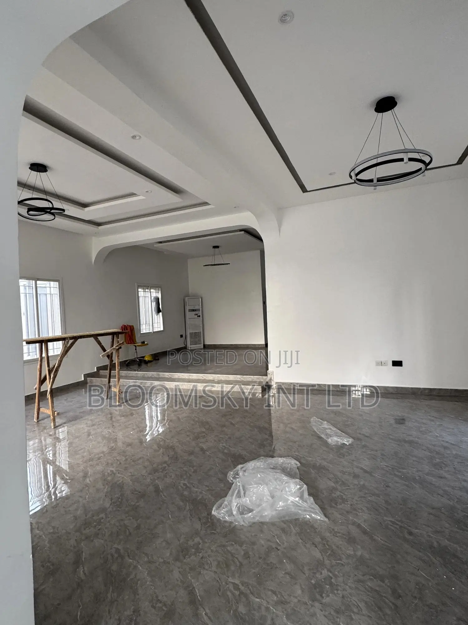 5bdrm Duplex in Lekki Phase 1 for rent in Lekki Phase 1