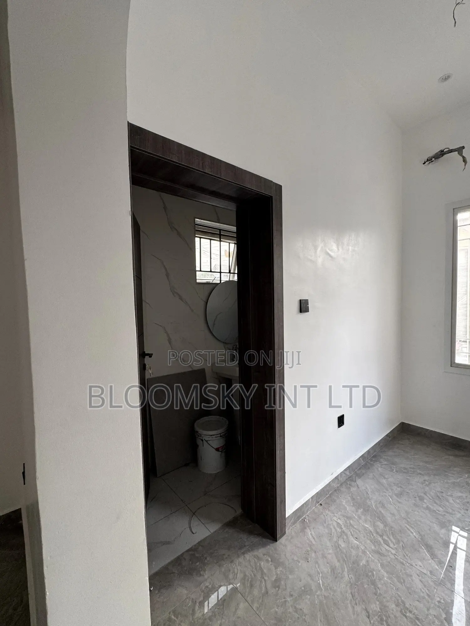 5bdrm Duplex in Lekki Phase 1 for rent in Lekki Phase 1
